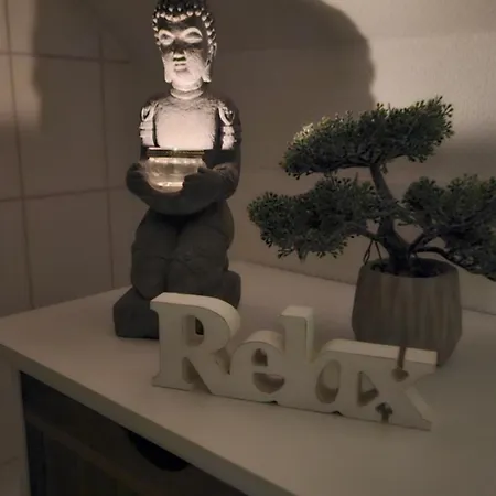 Mit Meerblick Und Garten Apartmán