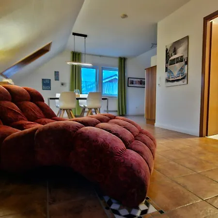 Apartmán Mit Meerblick Und Garten