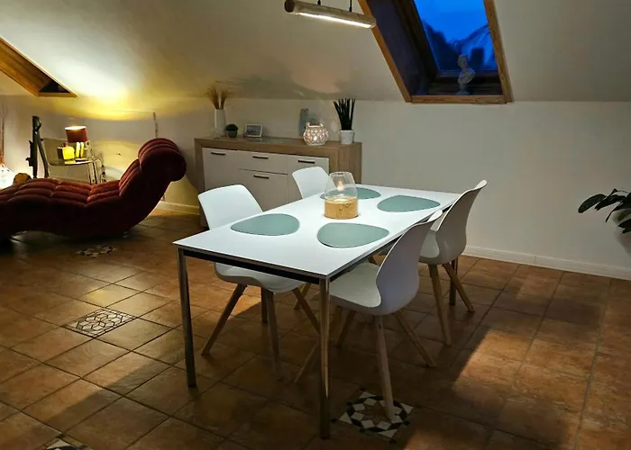 Mit Meerblick Und Garten